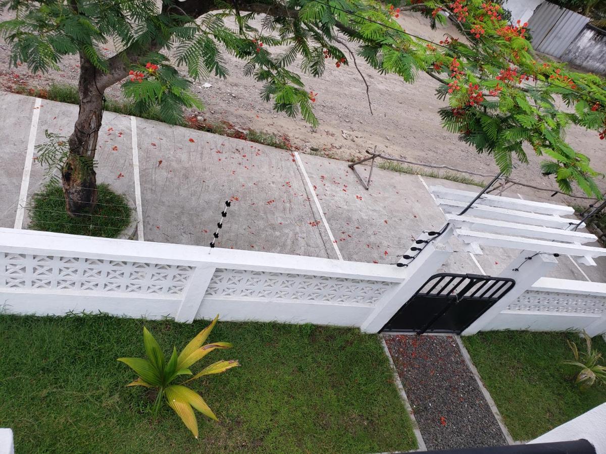Satrana Hotel Tamatave Toamasina Exterior foto